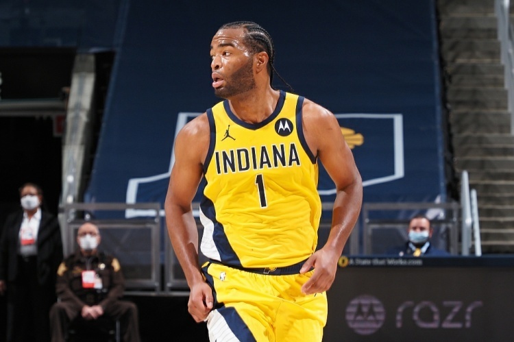 并回答一个 并回答一个